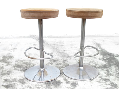 #Barstool in the manner Willy #Rizzo design space age years '70 chrome  sgabelli rizzo space age bar anni '70 alcantara 