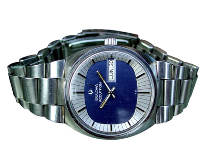 bulova accutron two tone years 70 design watch