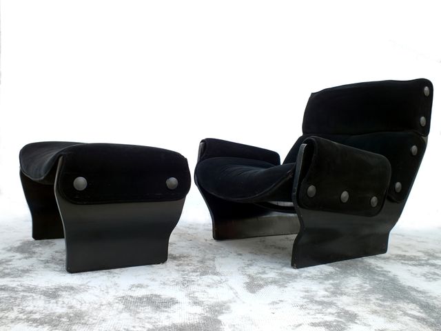 canada lounge chair ottoman by  osvaldo borsani design years 50 for tecno italy 