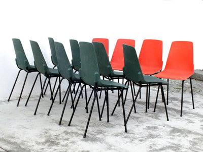 #fantasia France production vintage #chairs plastic signed design '60 sedie arancio verdi (prouvè adnet era)