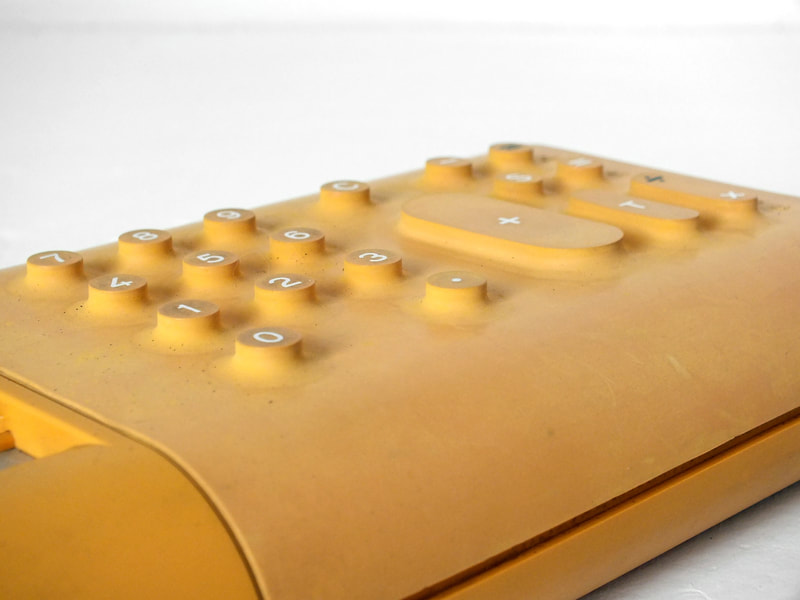 Olivetti divisumma 18 Mario Bellini design calculator years '70