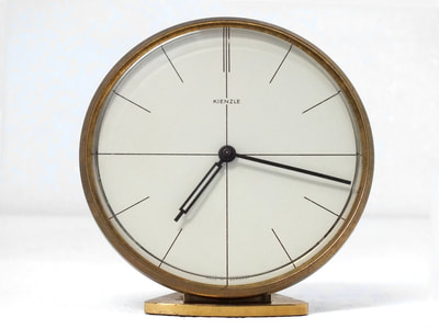 Kienzle art decò Heinrich Johannes Möller design desk clock in brass years '40